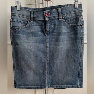 Benetton jeans skirt, size 26